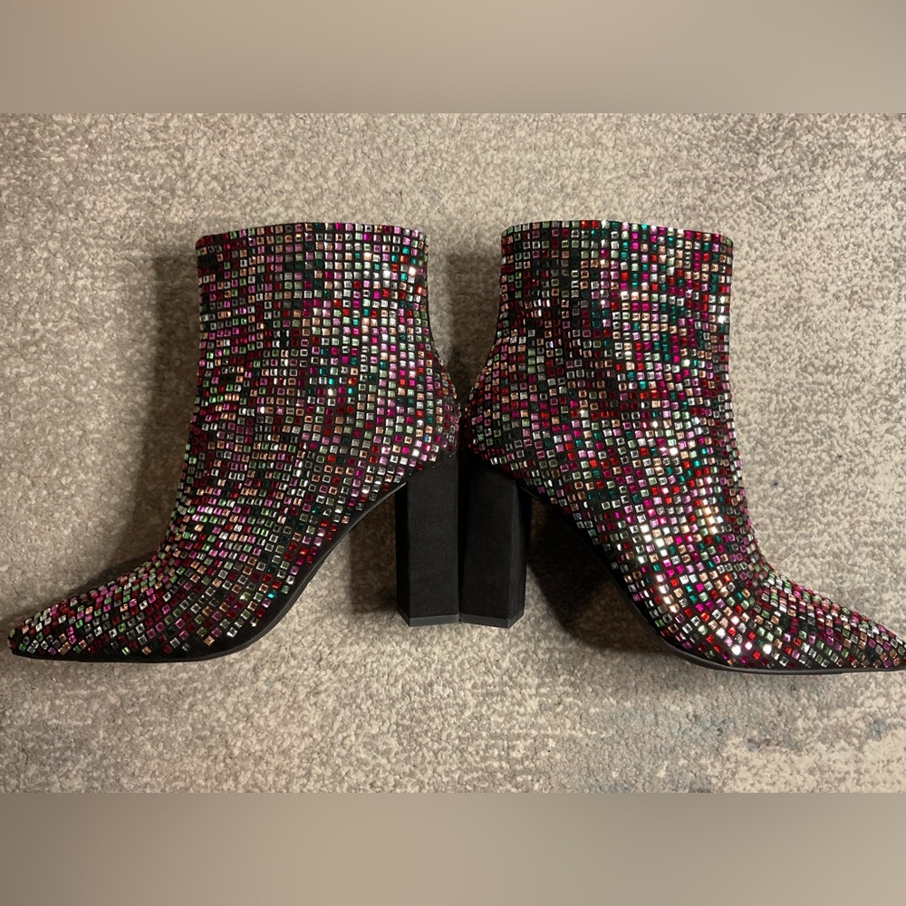 Wild Pair Ingrid Multi-Color Rhinestone Bling Ankle Booties - NIB - Size 8 - Picture 9 of 16